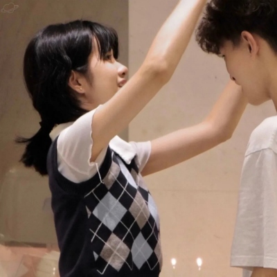 18张干净清爽的精致情侣头像 快来挑