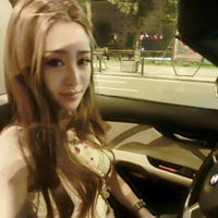 48张氛围感中分气质女生头像合集