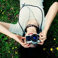 拿相机的清新女生头像合集，48张唯美氛围感头像直接用