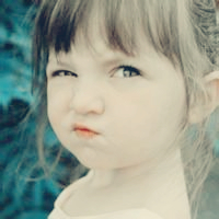 女生嘟嘴萌娃头像合集！20张软乎乎小宝贝头像分享