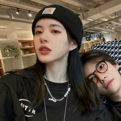 14张高格调高质量情侣头像 快和对象安排上