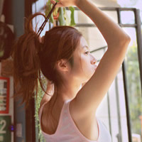 48张活力时髦马尾辫女生QQ头像合集