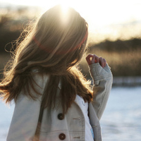 女生孤单落寞微信头像 47张伤感系女生头像合集