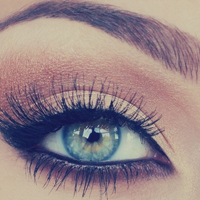 36张氛围感拉满！带眼部细节的丧系女生QQ头像合集