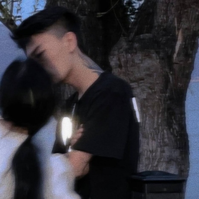 14张超甜真人情侣头像，氛围感直接拉满