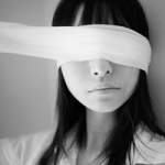 丝带蒙眼女生头像合集 48张唯美氛围感头像