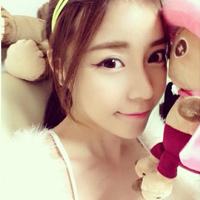 48张女生自拍美照 可直接当QQ头像用