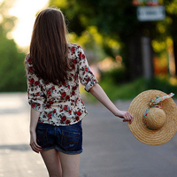 47张清新治愈的唯美女生QQ头像，氛围感拉满