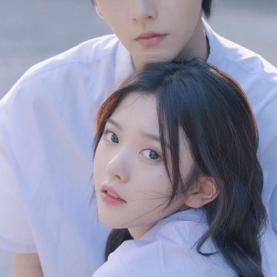 8张真人校园风清新情侣头像合集