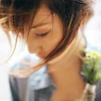 48张简约氛围感女生头像合集