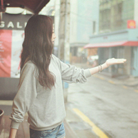 48张适合当微博头像的女生唯美图 氛围感拉满