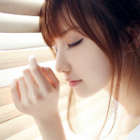 48张氛围感拉满的女生伤感唯美头像 适合QQ换头像用