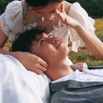 高雅又有格调的一男一女情侣头像 共10张