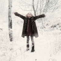 36张雪花飞舞氛围感女生头像 冬日氛围感拉满的唯美头像合集