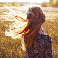 48张氛围感拉满的女生微信头像，每张都自带诗意滤镜