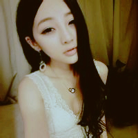 13张妩媚妖娆女生头像 性感好看的女生头像合集