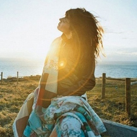 抬头望天的女生头像合集 48张唯美氛围感头像