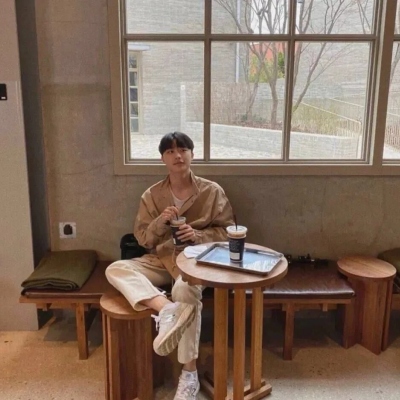 8组超好用的单人款一男一女情侣头像合集
