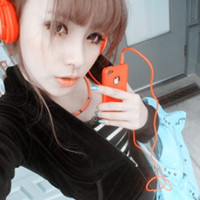 48张清新氛围感女生戴耳机头像 唯美氛围感拉满