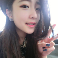 48张妆容精致的真实美女QQ头像，少女感拉满