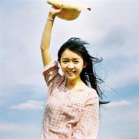 23张温暖笑脸女生头像 阳光温柔的女生头像合集