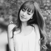 84张氛围感拉满的黑白女生头像 质感拉满的女生黑白头像合集