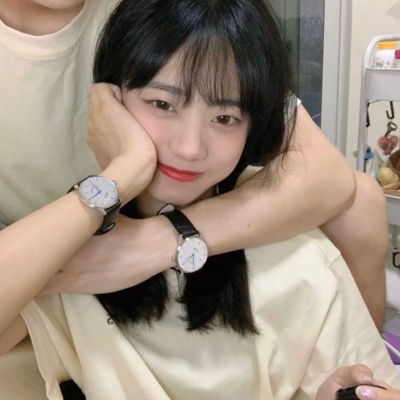 微信情侣头像双人超甜真人一男一女 12组甜系真人情头上新啦