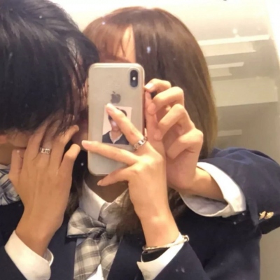 学生党看过来！18张ins风情侣头像分享