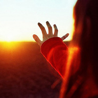 47张氛围感拉满！夕阳下的温柔女生头像合集