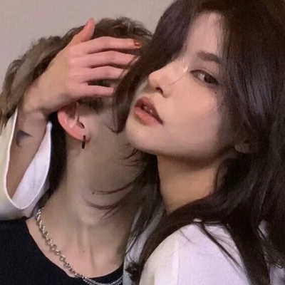 12组又酷又高级的真人情侣头像，直接抱走用