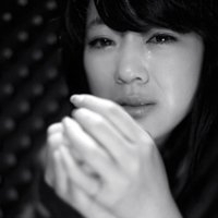 女生流泪伤感头像合集 29张唯美氛围感女生落泪头像分享