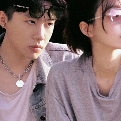 14张高格调高质量情侣头像 快和对象安排上