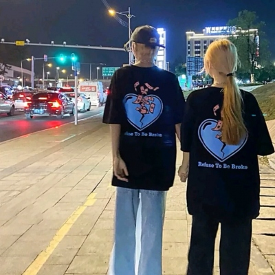 超酷潮流情侣头像 16张高清好看合集