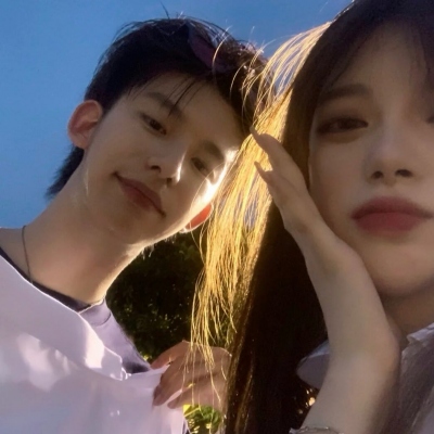 超甜真人气质情侣头像！10张高清氛围感图直接存