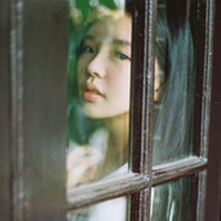 48张氛围感拉满！唯美伤感惆怅女生头像合集