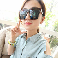 48张超有范的时尚女生头像合集