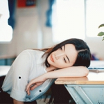 48张氛围感拉满的文艺清新女生头像合集