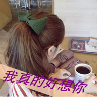 女生伤感背影带字头像 带着时光阻隔的氛围感