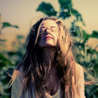 抬头望天的女生头像合集 48张唯美氛围感头像