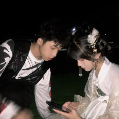 14组真人青春情侣头像 两人一对直接用