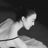 14张芭蕾主题黑白女生头像 氛围感拉满