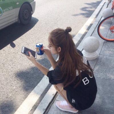 女生唯美背影头像合集 18张高清好看的背影女生头像来了