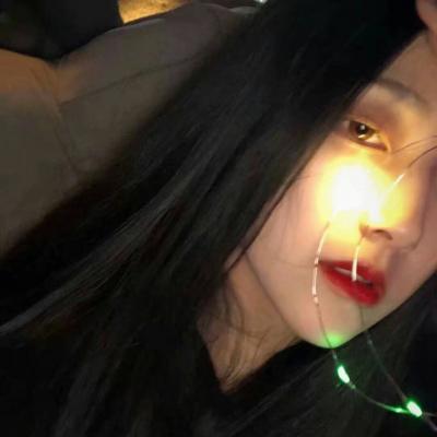 25张高清霸气社会姐头像 女生头像合集