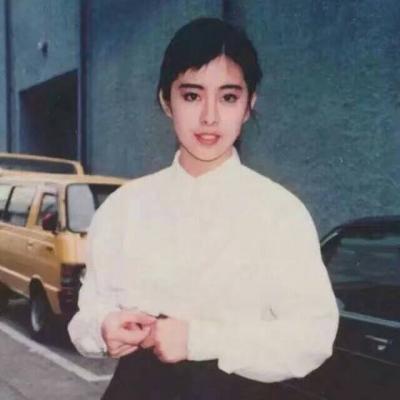 时尚可爱女生头像走红 36张高清时尚女头供挑选