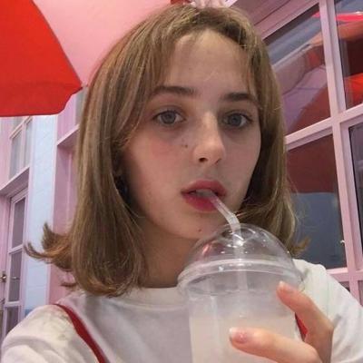 22张高清好看的欧美女生微信头像合集