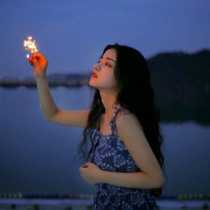 30张高清清新唯美女生头像 氛围感拉满的好看头像合集
