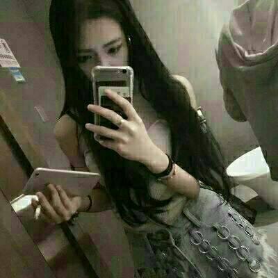 33张超拽霸气冷酷女生头像 高清好看直接用