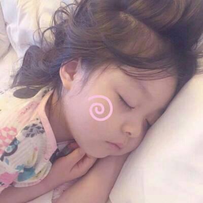 18张高清超萌小萝莉QQ头像 可爱天真感拉满