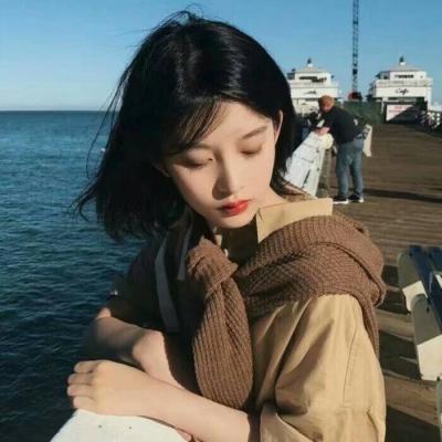 10张高清女生失落伤心头像合集