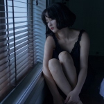 66张高清伤感女生孤独头像合集 适合换头像的氛围感素材
